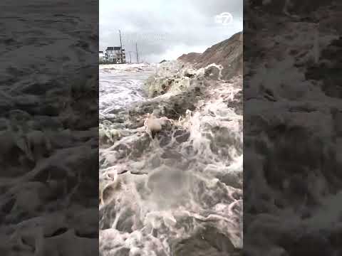 Hurricane Erin: Waves go crashing over 10-foot sand dunes in NC
