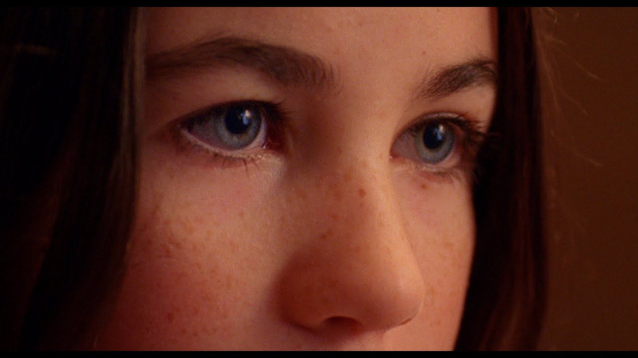 Cherry B | Trailer - 16mm Award Winning Film