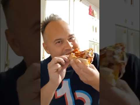 MC Isti - Hatalmas magyaros pizza