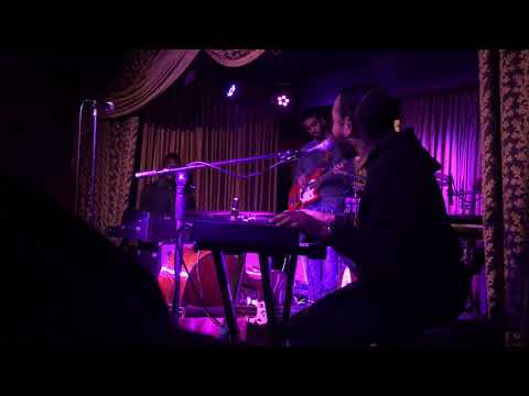 Terrace Martin - Untitled 5 (Kendrick Lamar)