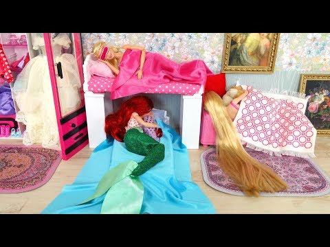 Barbie Little Mermaid Ariel Rapunzel Bunk Bed House Kitchen Breakfast Morning Routine