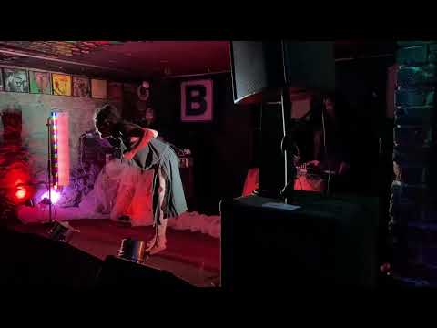 To End It All + Vanessa Skantze Seattle 08 05 2023