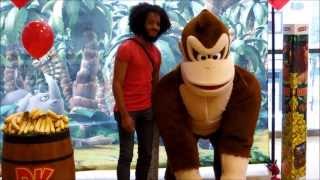 Donkey Kong Country Returns 3D Celebration Event at Nintendo World