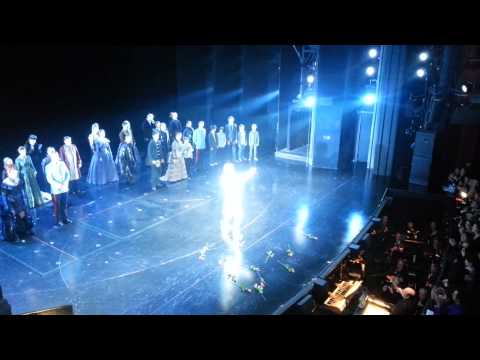 Schlussapplaus Derniere Elisabeth am 1.02.2014