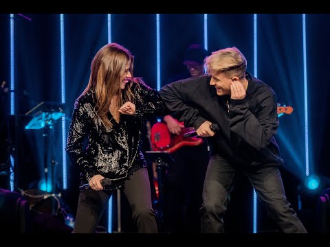 Loïc Nottet & Laura Tesoro - Strangers | Rode Neuzen Dag 2020