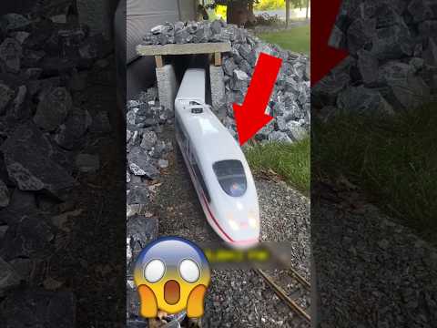 un super tren rapidísimo 😱