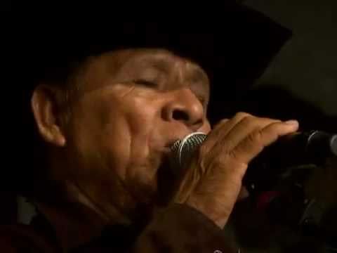 Desde la Cantina vol II - Chiquilla Cariñosa - Pesado.mp4