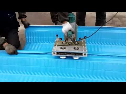 Trussless/structure less roofing sheet forming machine