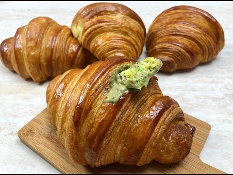 CROISSANT SFOGLIATI  ( RICETTA SEMPLIFICATA) - CUCINANDOMELAGODO