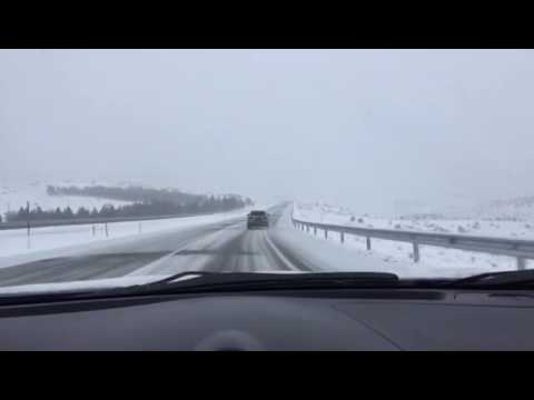 Hanging out with Nissan Juke in snow