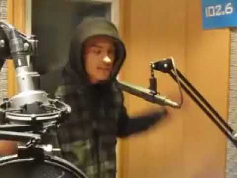 NGA, Sir Scratch, Plutonio, Xakal Da Gun em sessão de freestyle