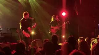 Lera Lynn - Standing on the Moon