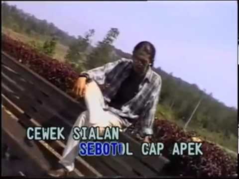 Stevenson_Cap Apek (Official MV)