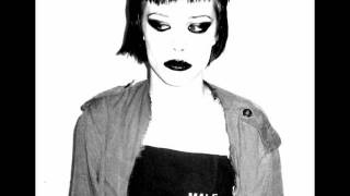 Crystal Castles - Vietnam (Dead Fe†us Remix)