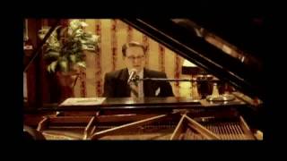 PETER MINTUN: Cocktails For Two (Sam Coslow-Arthur Johnston) 1934