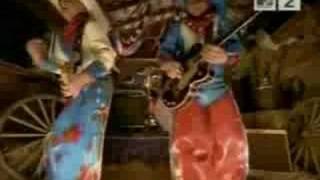 Primus - Wynona&#39;s Big Brown Beaver (Music video) with lyrics
