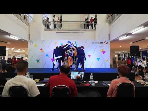 DP Kids Cover StrayKids @ Centralplaza Raminda