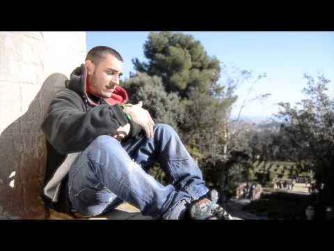 //Blon   Vade Retro // Videoclip Oficial (Pingbacks Films 2012)