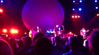 The Smashing Pumpkins - Band Introduction/Football Talk/Dream Machine (New Song) Live 12/8/2012