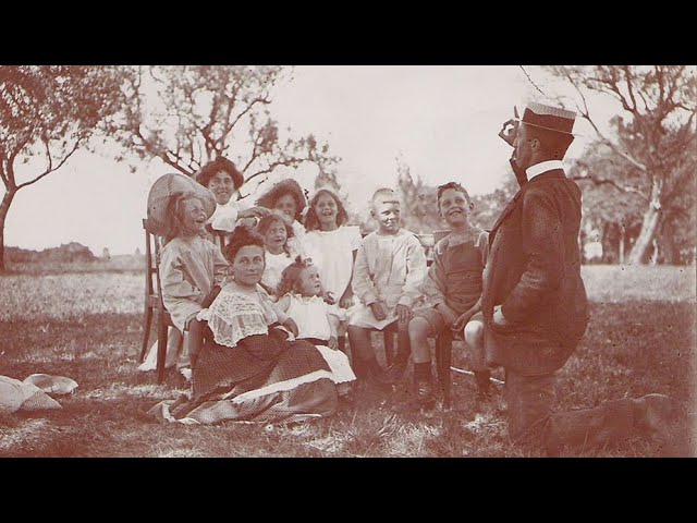Vídeo relacionado con Débourrer les crânes: Ecrits pacifistes (1915-1924)
