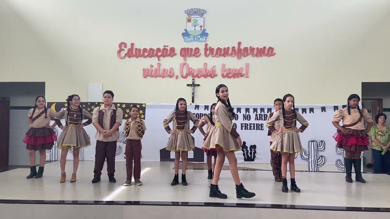 Apresentação de dança cordel (Parte 1)