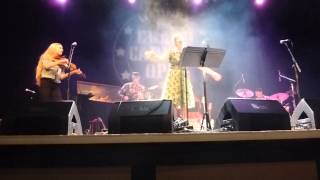 Barney Bentall & the Grand Cariboo Opry (with Jill Barber) - Darling It's You