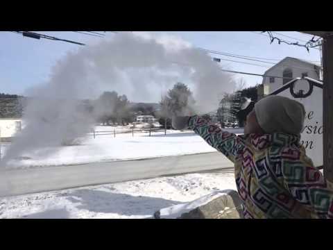 Instant Vapor - hot water freezes instantly in Vermont U.S.A