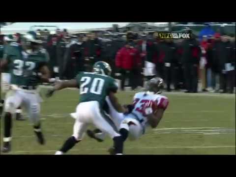 2004 NFC Championship - Brian Dawkins Hit on Alge Crumpler HD