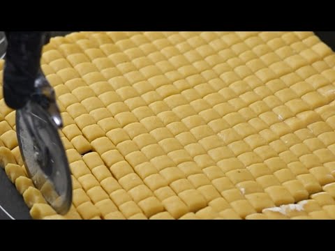 How to make CHIN CHIN / Vlogmas Day #11