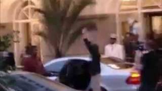 Paul McCartney deixando Hotel Copacabana Palace