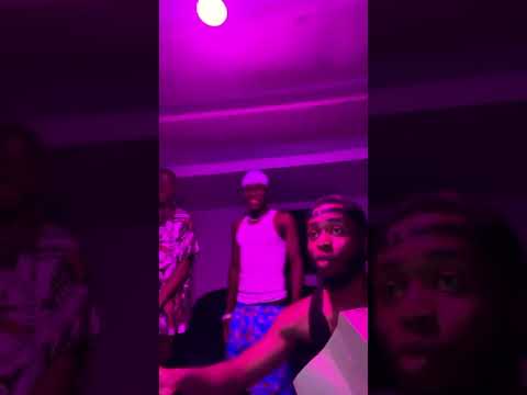 Famous hit makers luck vocalist Ft Freddy Boy.              #afrobeat #music #dancehall #theluck