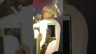 Alex Rose- Toda/ Rauw Alejandro cantando “Toda”