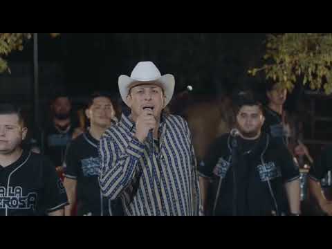 La Primer Noche de Mayo - Banda La Poderosa PHX ft. El Flaco Elizalde (En Vivo)