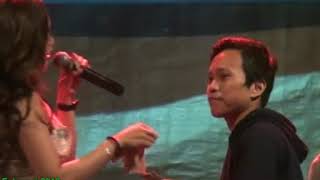 Download lagu Mawar Ditangan    Fitri Yamin   SM production   Diva Music mp3