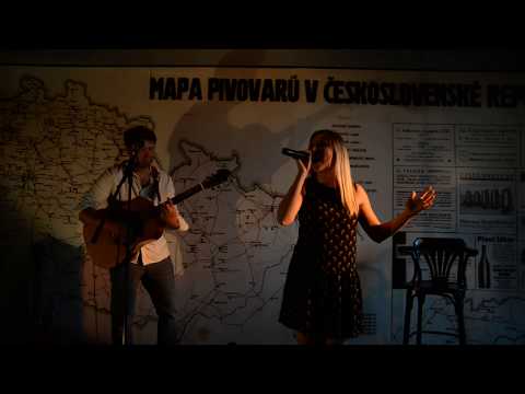 Paya May - Paya May a David Jakubec - Víla