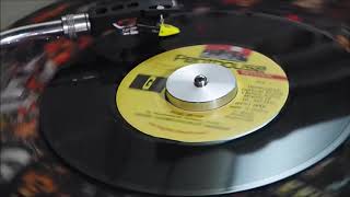 Buju Banton &amp; Beres Hamond - Pull it Up