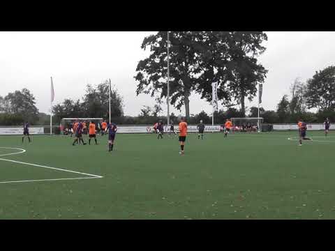 3 okt '20 SV Loosdrecht 2  - VV De Meern 2 com 2-2 Gino schiet per ongeluk bal in gezicht Thomas