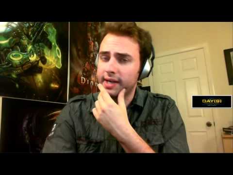 Starcraft 2 Day[9] Daily #242 - Newbie Tuesday: Simple ZvZ Build