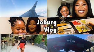 TRAVEL VLOG: JOBURG GIRLS TRIP || GOLD REEF CITY, THE GARDEN COURT HOTEL, REUNIONS & SHOPPING