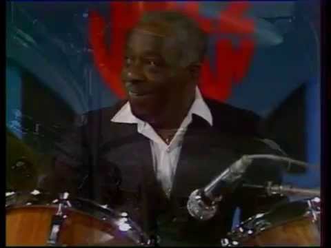 KENNY  CLARKE,dr ,,TRIO,, Llive  in Antibès,, 1979..