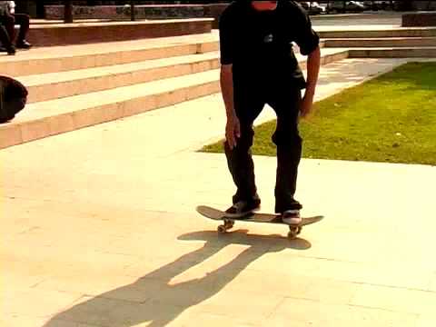 Bruno Aballay - Sw Bigspin Kickflip Italy