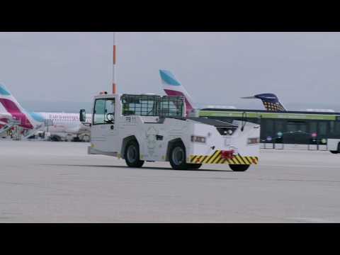 Goldhofer @ inter airport Europe 2019 - the »BISON« family