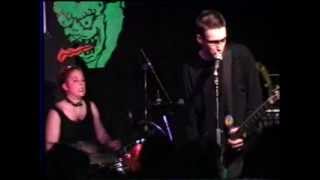 Groovie Ghoulies - Island of PoGo/ Do the Bat