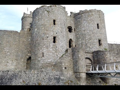 HARLECH, Wales - Castle & Town 4K Walk Through (Early Morning)