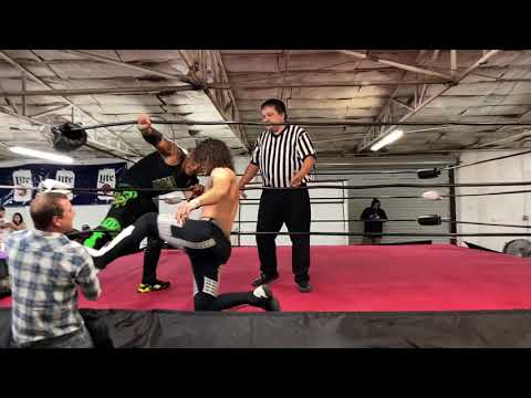 Nathan Bradley vs EXOTIC (Ringside Records and Wrestling) Abilene, Texas 5/08/2021