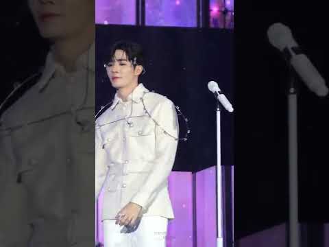 [100922] What’s Wrong - Zee Pruk