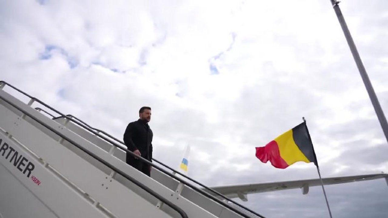 L'arrivo del Presidente ucraino Zelensky a Bruxelles in vista del Consiglio Europeo