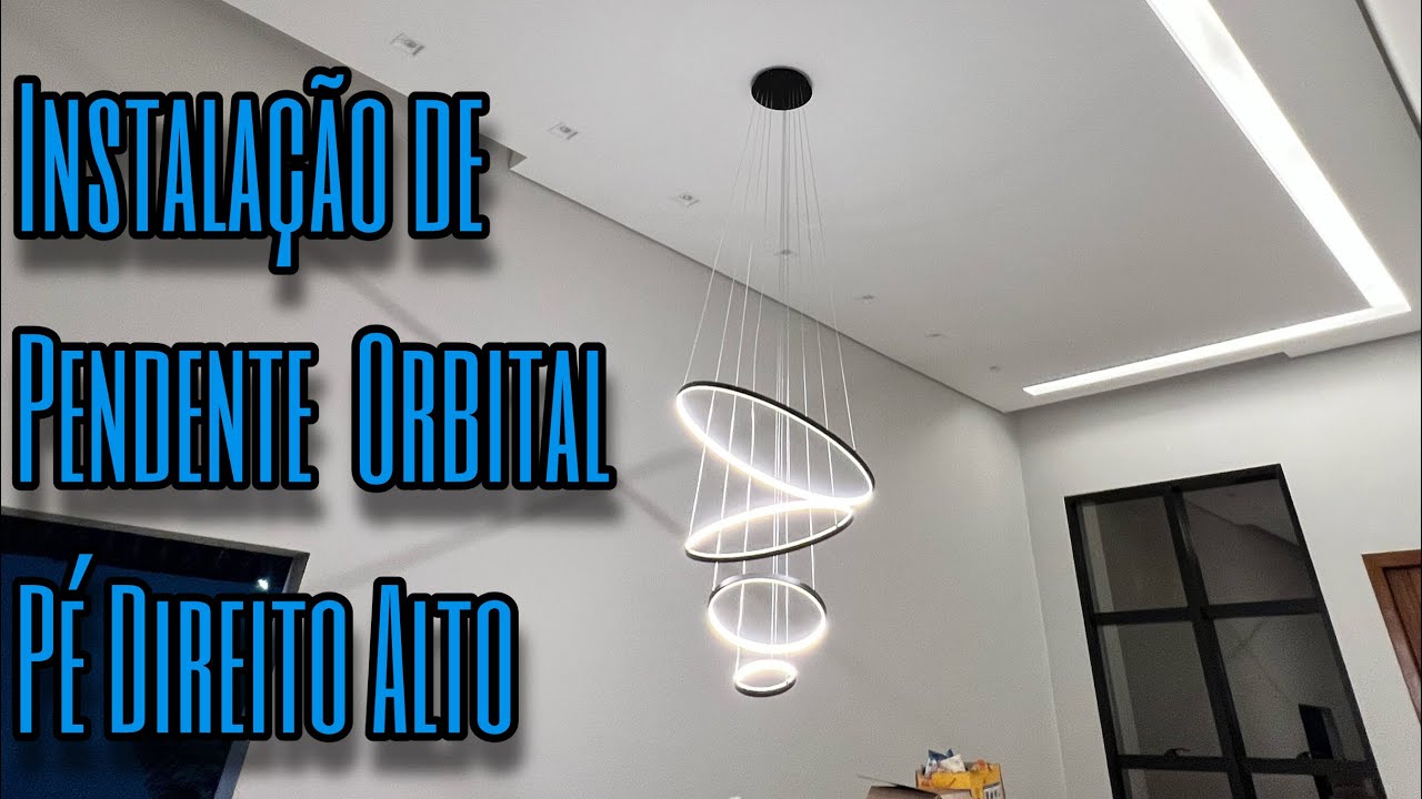 Pendente Orbital Em Sala de Pé Direito Alto - Instalação Pendente Moderno