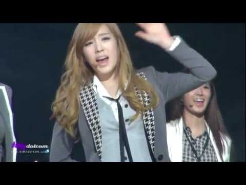 111122 Taeyeon Sketchbook - Mr. Taxi