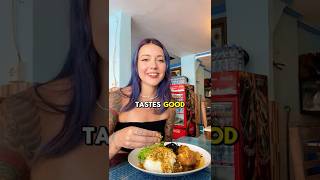 Download lagu My favorite Indonesian food!! #nasipadang #rendang #makananindonesia mp3